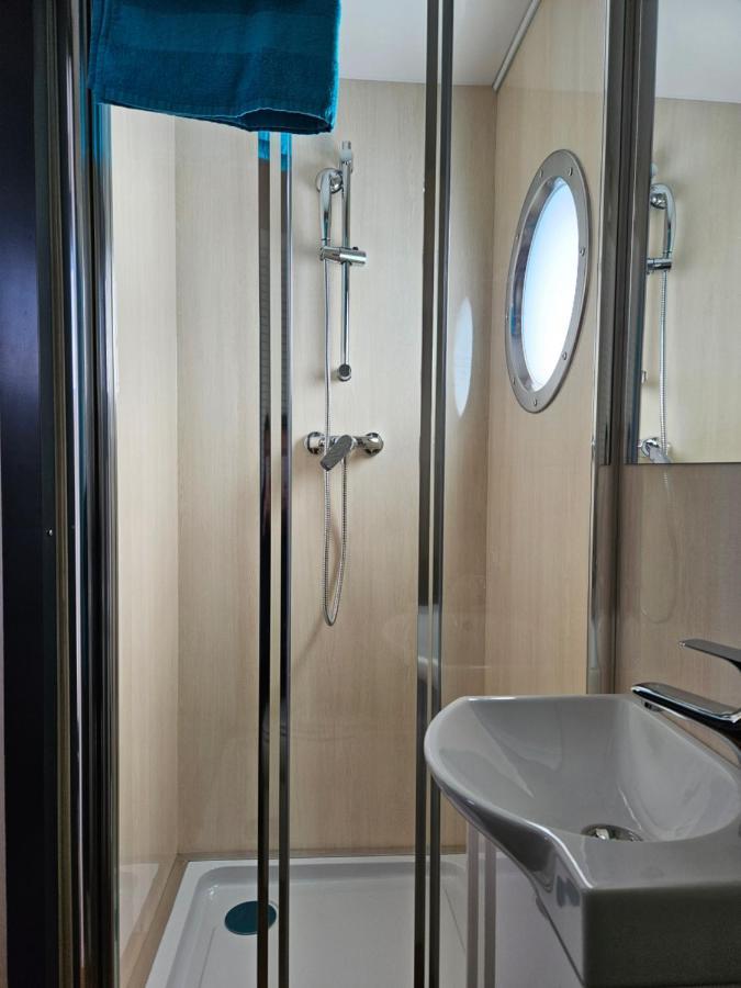 Mobiles Hausboot El'Milia Hotel Braunsbedra Kültér fotó